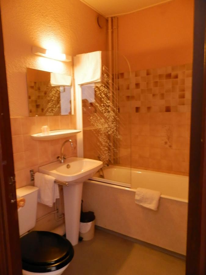 Hotel La Gare LʼArgentière-la-Bessée 外观 照片
