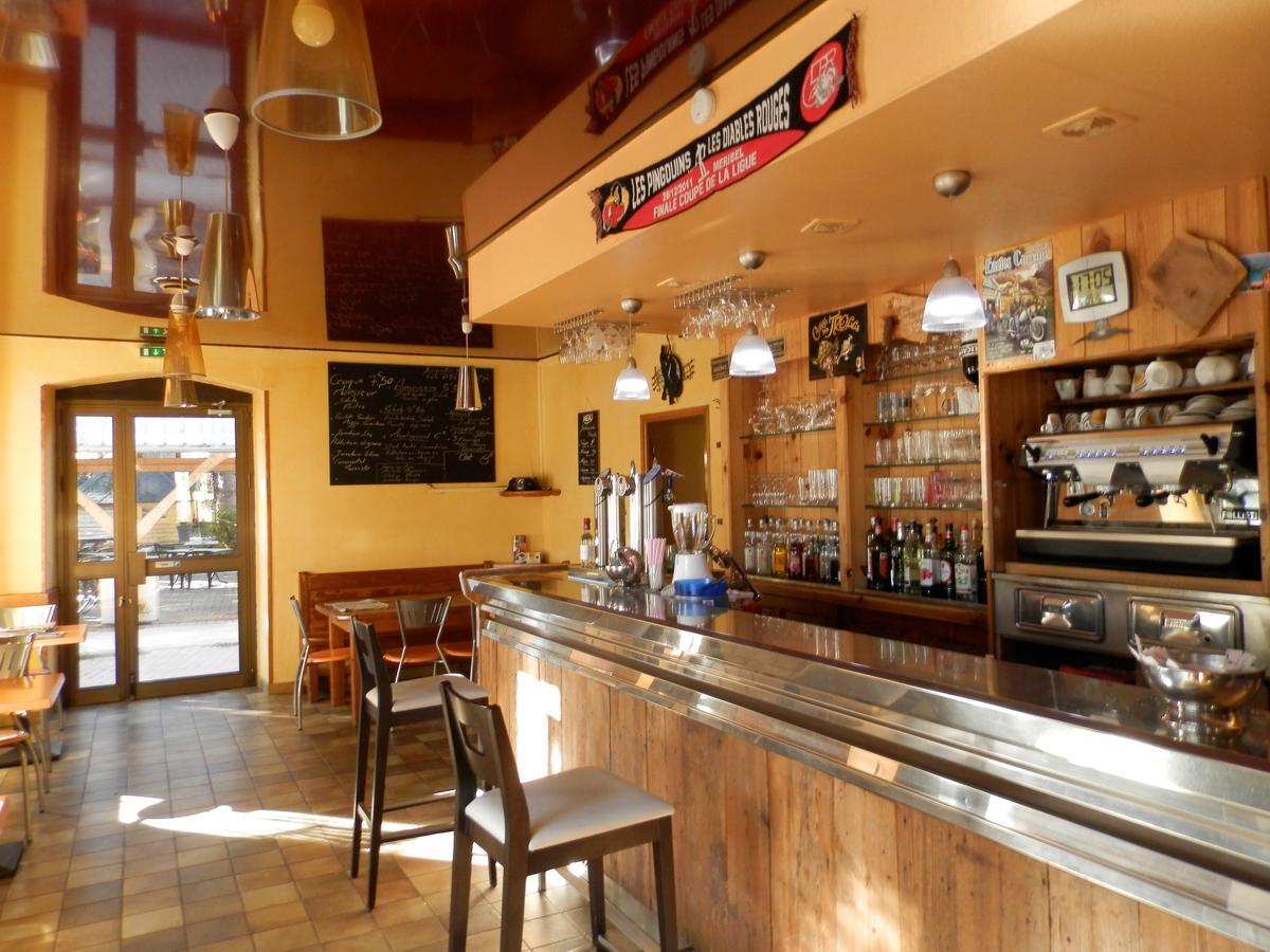 Hotel La Gare LʼArgentière-la-Bessée 外观 照片